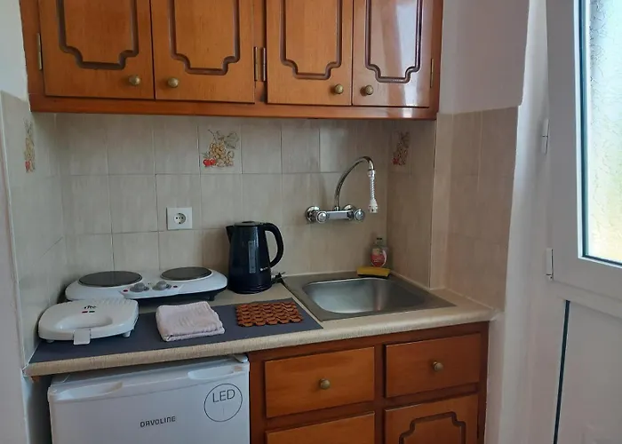Anemomylos Apartments