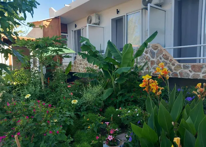 Anemomylos Apartments